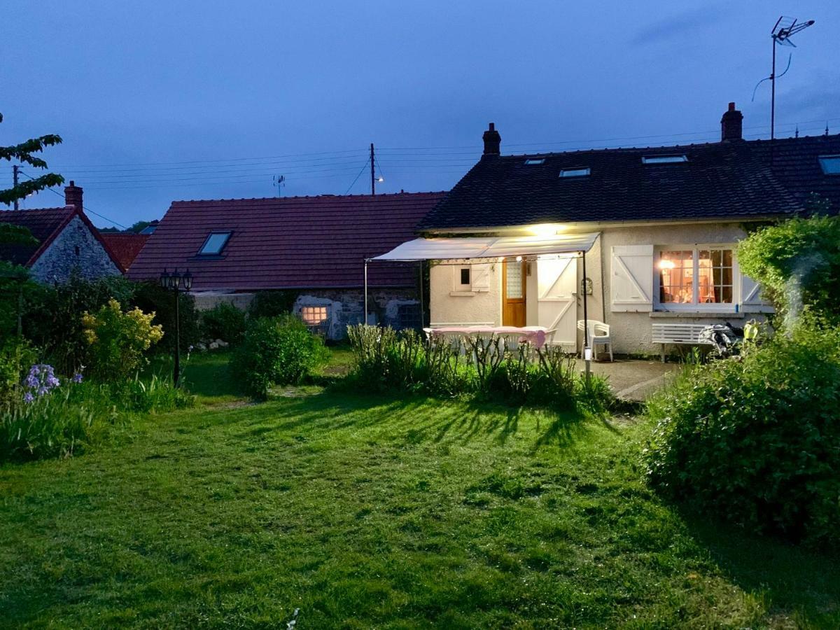 Villa Chez Madame Titus Ormoy-Villers Esterno foto