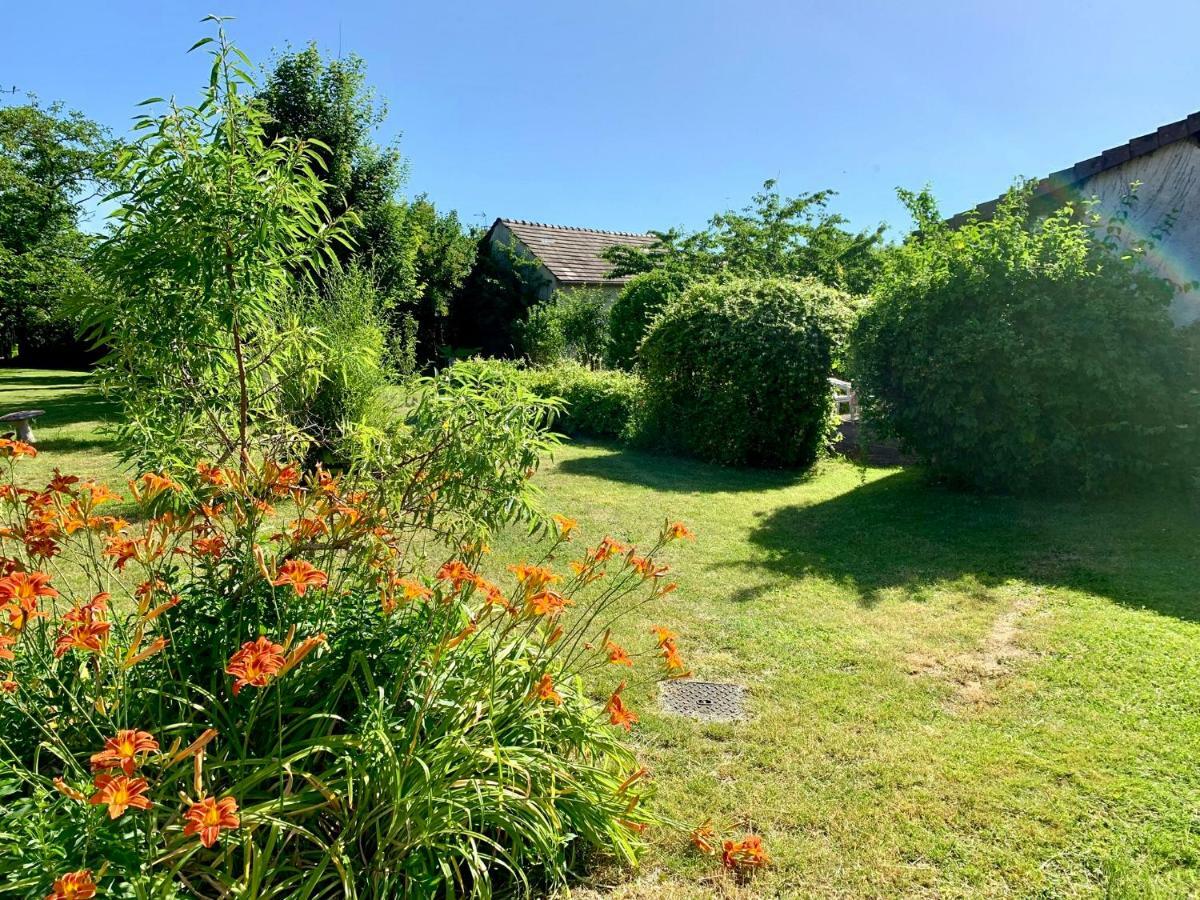 Villa Chez Madame Titus Ormoy-Villers Esterno foto